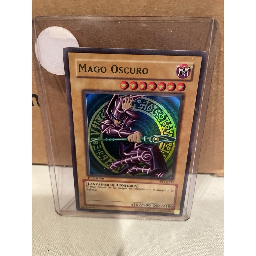 Yugioh Dark Magician BIY-S006 Ultra Rare 1st Edition NM spanish
